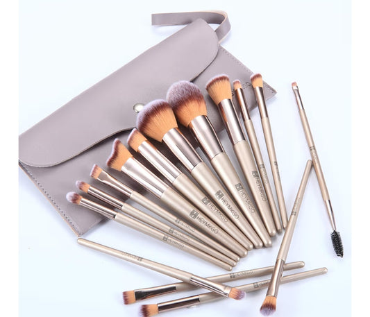Makup brushes
